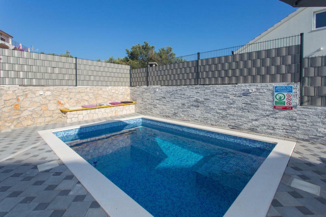 Villa Supuk Vinišće Εξωτερικό φωτογραφία