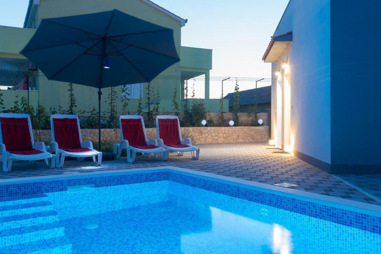 Villa Supuk Vinišće Εξωτερικό φωτογραφία